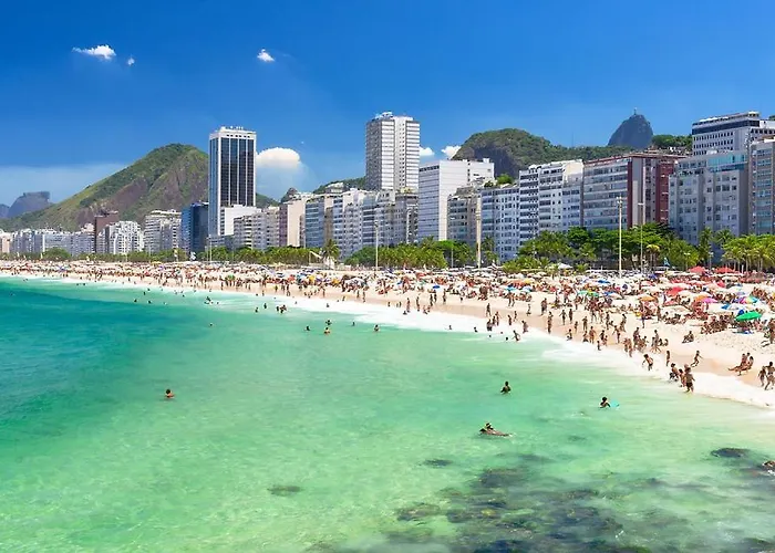 Apartamento Para Temporada Em Copacabana, Perto Da Praia