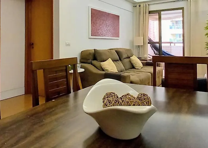 Apartamento na Barra da Tijuca com wi-fi em condomínio com piscina e próximo à praia