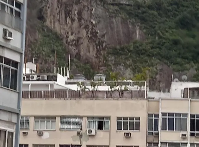 Copacabana Linda