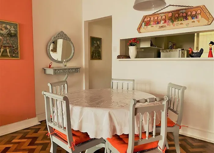 Excelente Apartamento Na Quadra Da Praia