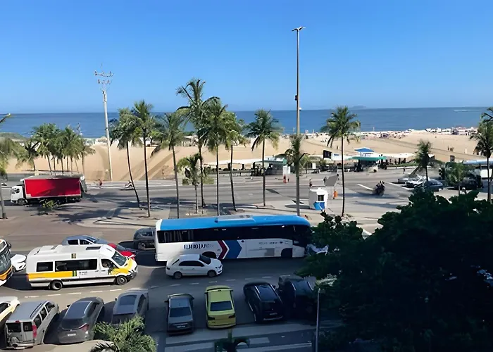 Apartamento Com Vista Espetacular P/ 9 Pessoas, Frente Mar, Proximo Ao Metro.