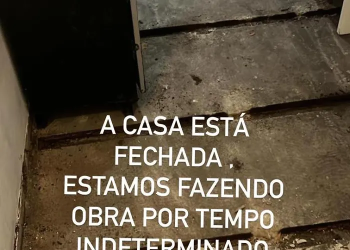Pe Na Areia, 200 Metros Da Praia