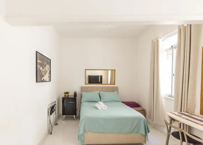 205 Apt