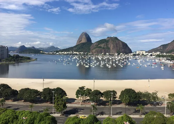 A Lazer Ou A Trabalho Fique Em Botafogo Em Frente A Praia E Ao Pao De Acucar