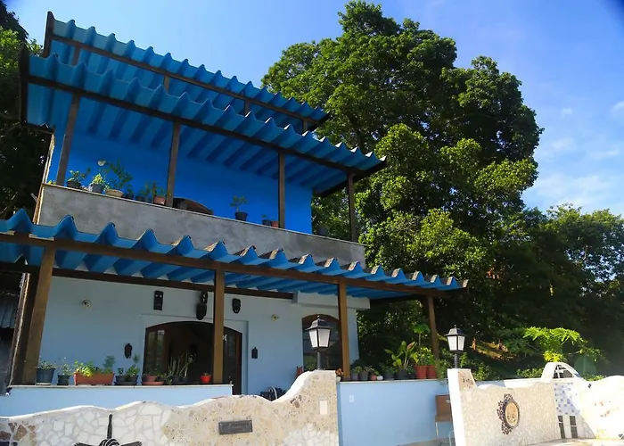 Blue Hill Guest House