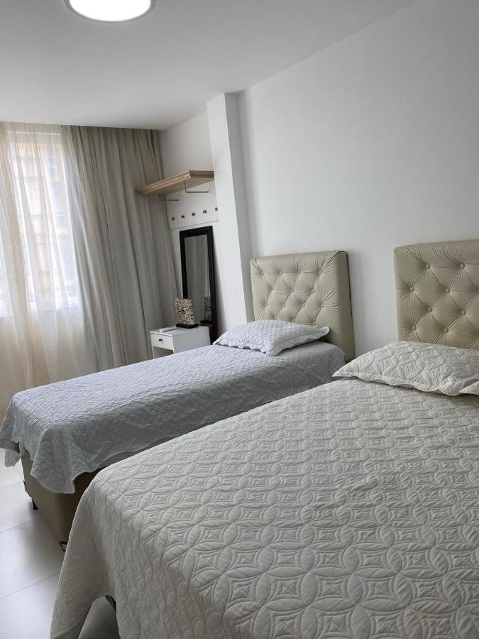 Apartamento Copacabana - Quadra Da Apartamento *