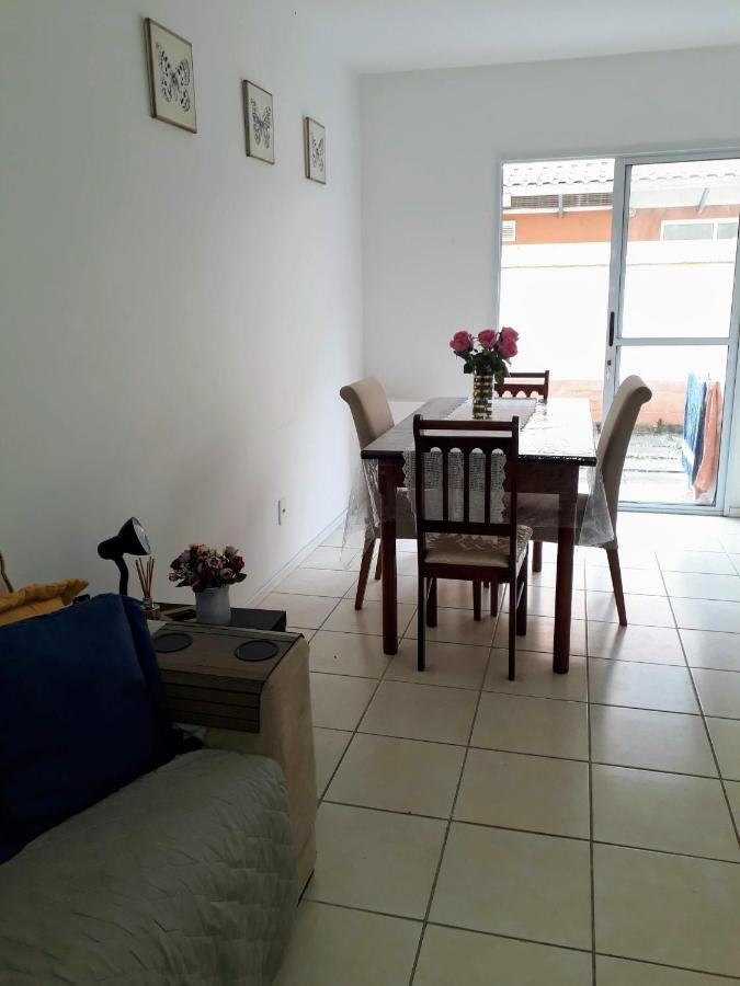 Casa de férias Casa Em *