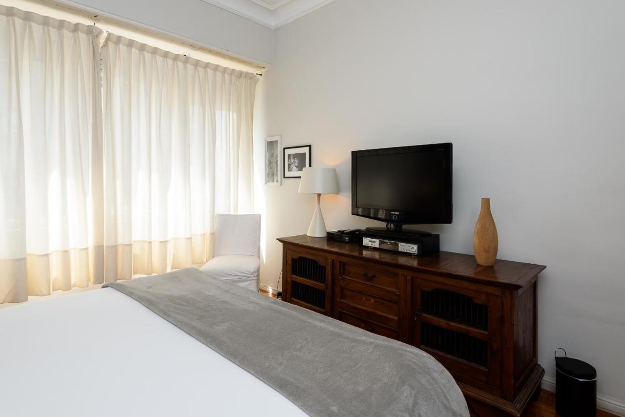 Besthostrio - Vista Espetacular Copacabana Apartamento