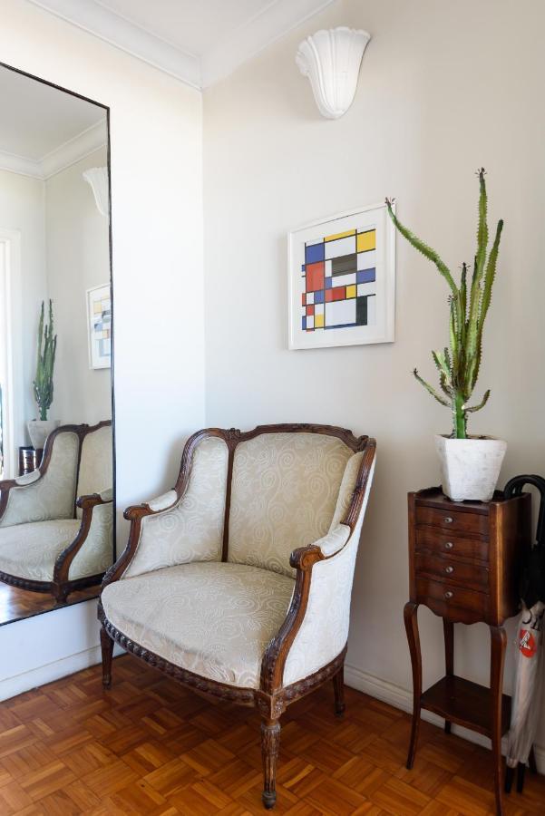 Apartamento Besthostrio - Vista Espetacular Copacabana *
