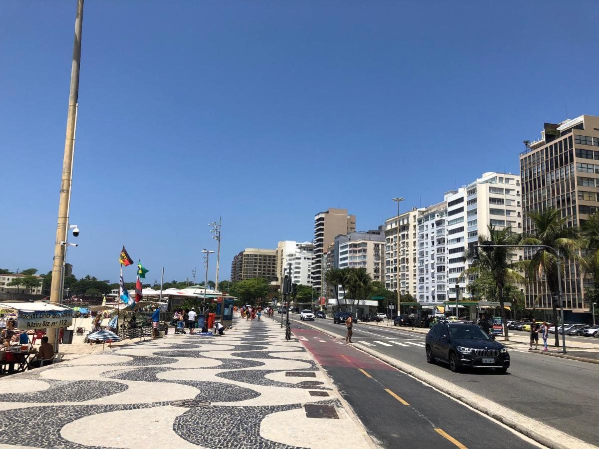Frente A De Copacabana * Rio de Janeiro