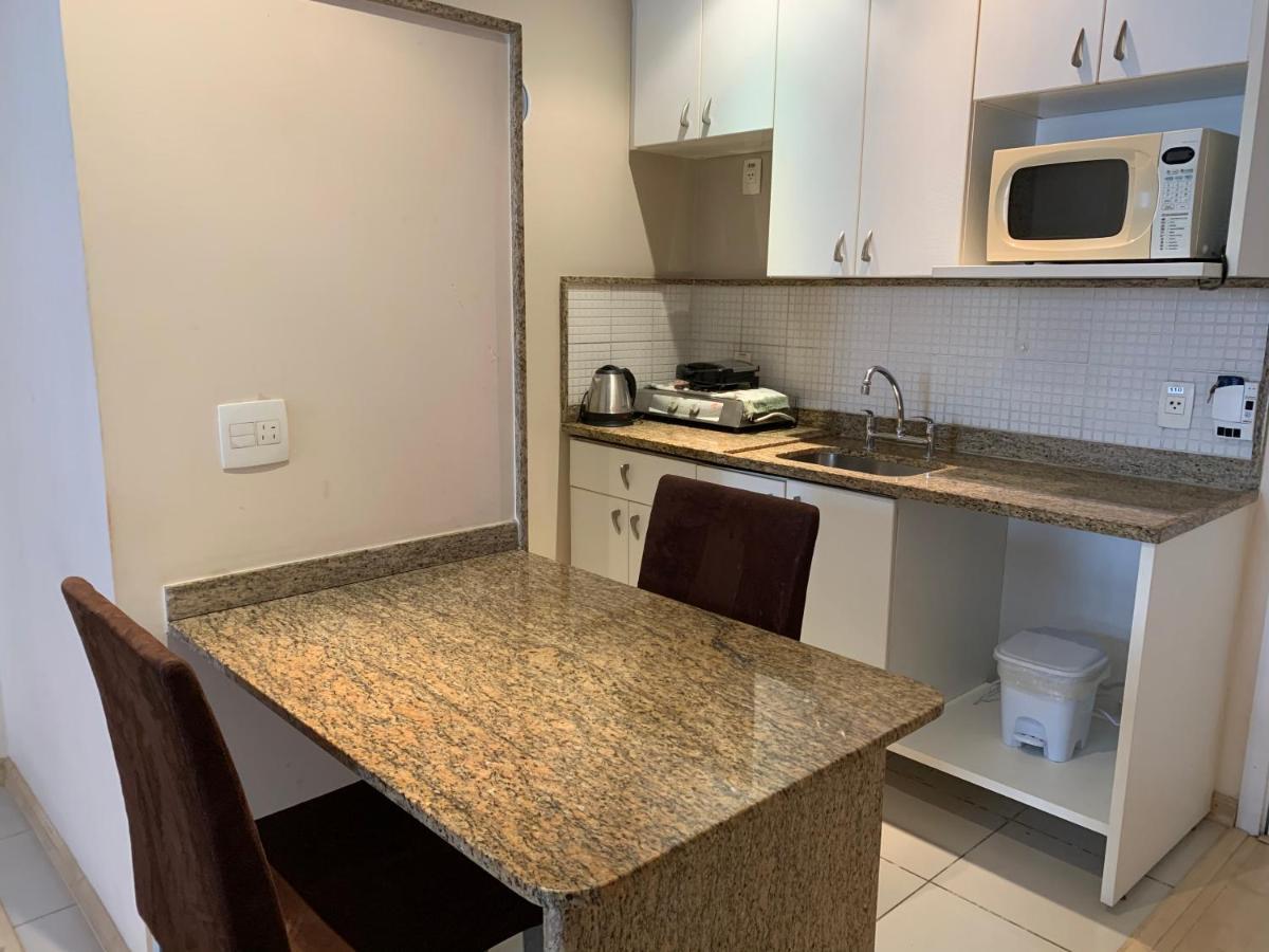 Residencial Com Serviços 45 Metros Decorado Com Sala, Suíte E Cozinha Na Quadra Da Praia De Copacabana Apartamento *