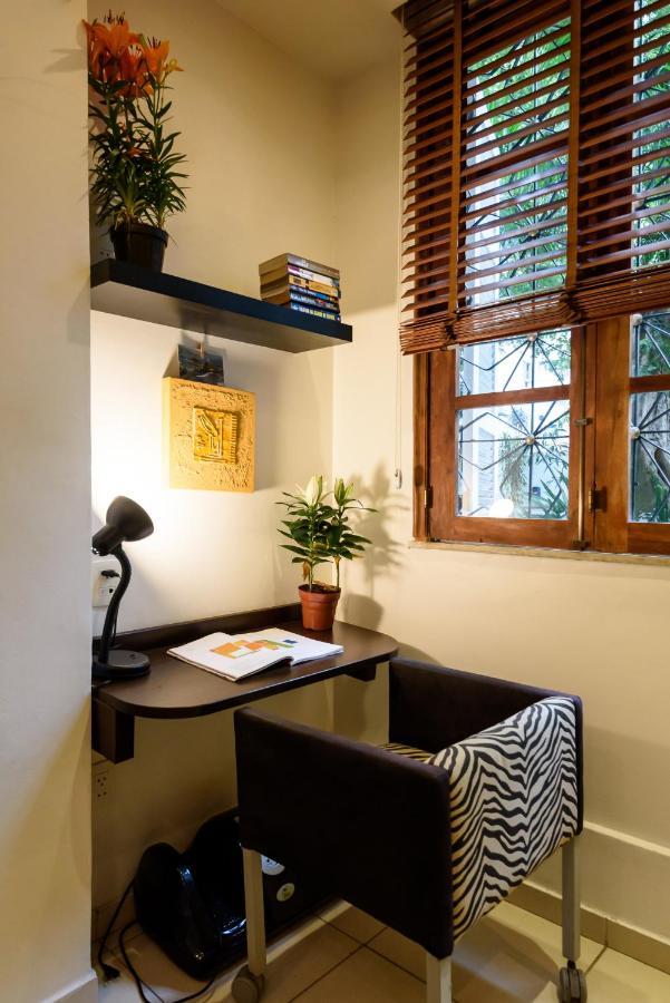 Belo Estudio Em Copacabana - Ideal Casais - Pf118 Z4 Apartment *