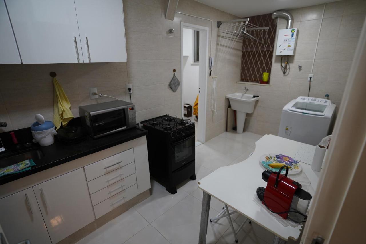 Acolhedor Copacabana Posto 2!!! Apartamento