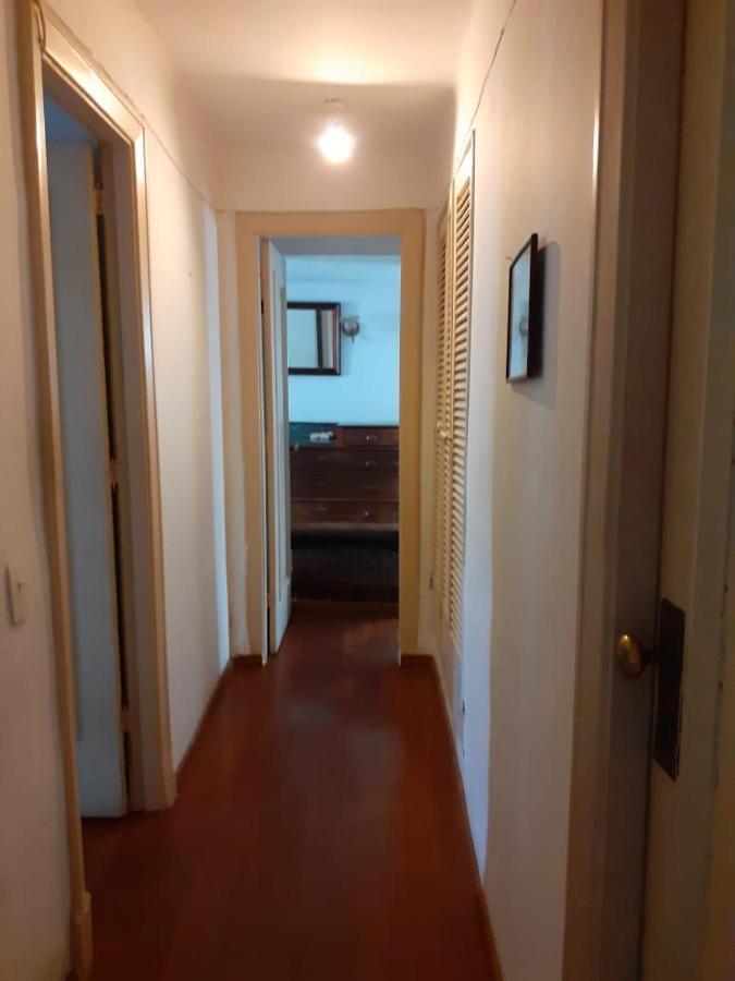 Quarto em Acomodações Particulares Copacabana Ampla Vista Mar