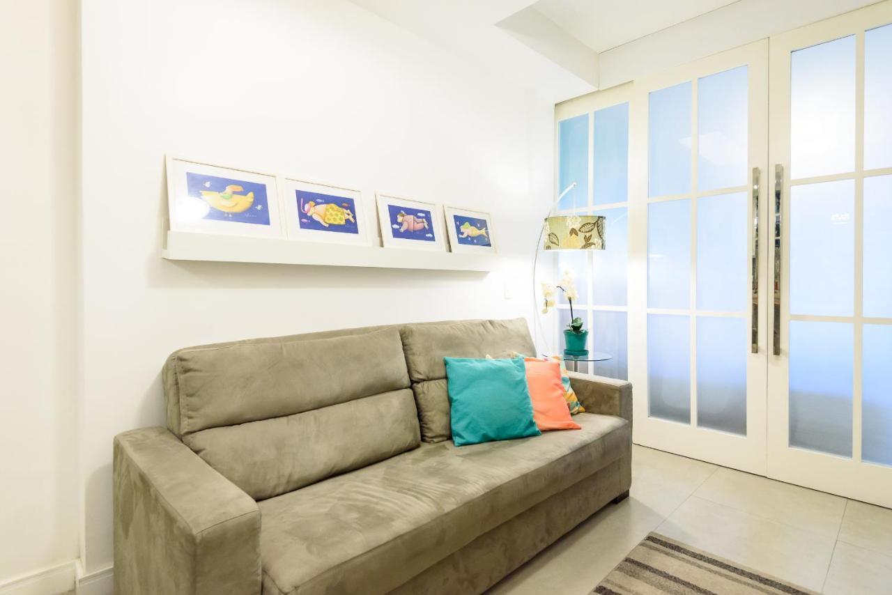 Apartamento Encanto Em Copacabana - 150m Da - Pj204 Z5