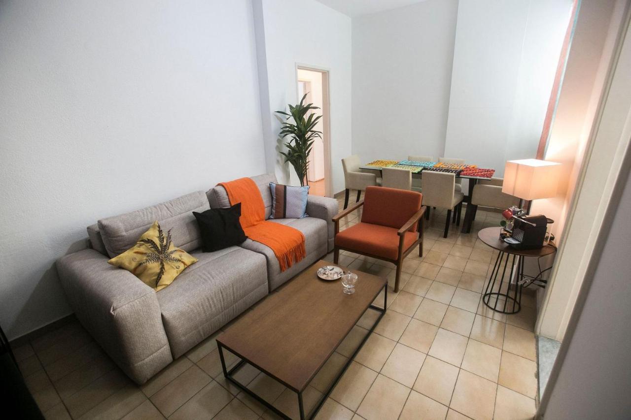 2 Quartos Em Copacabana 200 Metros Da Praia Apartment