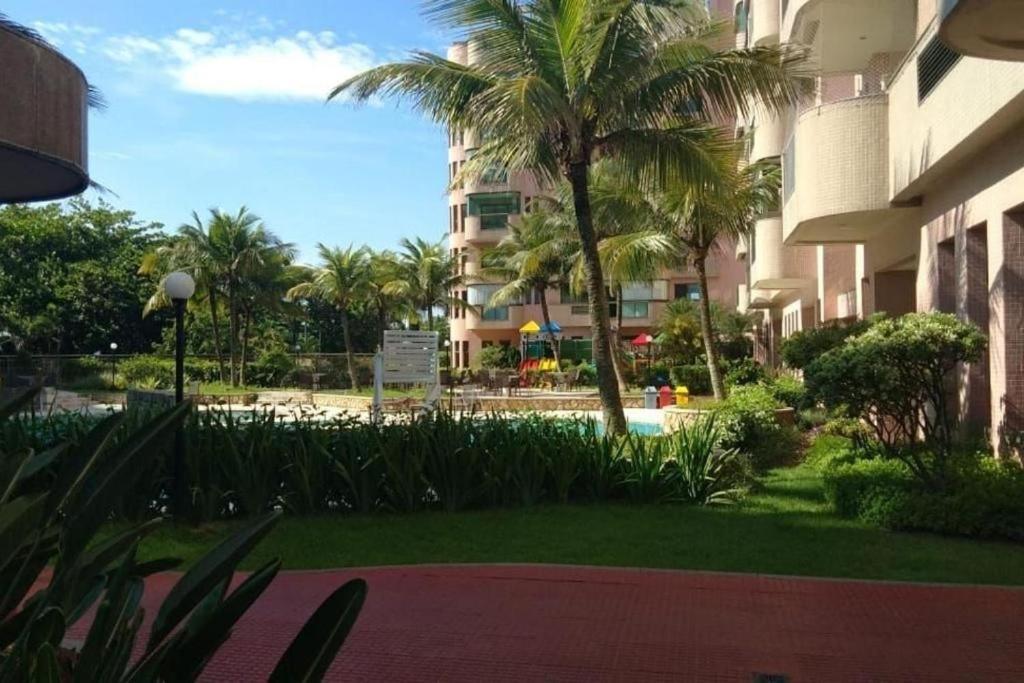 Apartamento Barra - Praia, Piscina E Conforto *