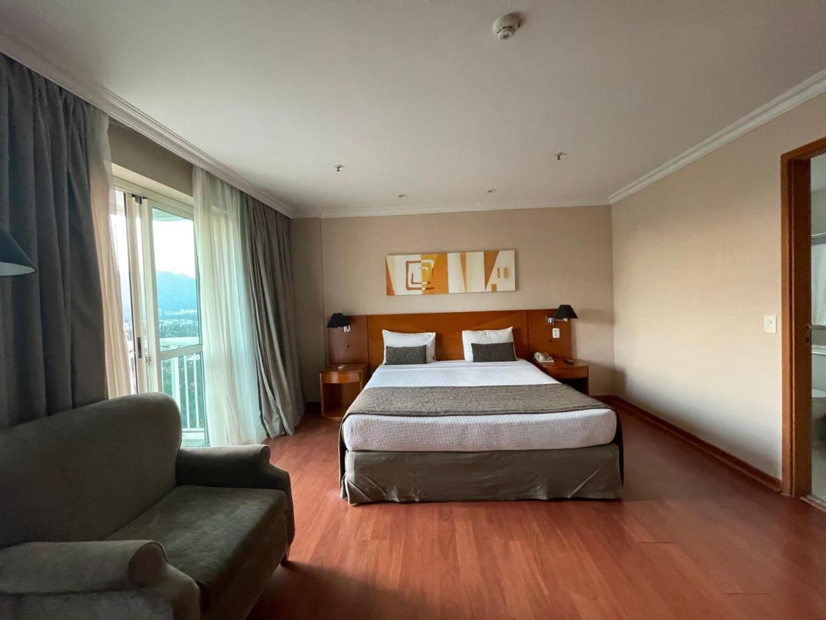 Flat Barra First Aparthotel