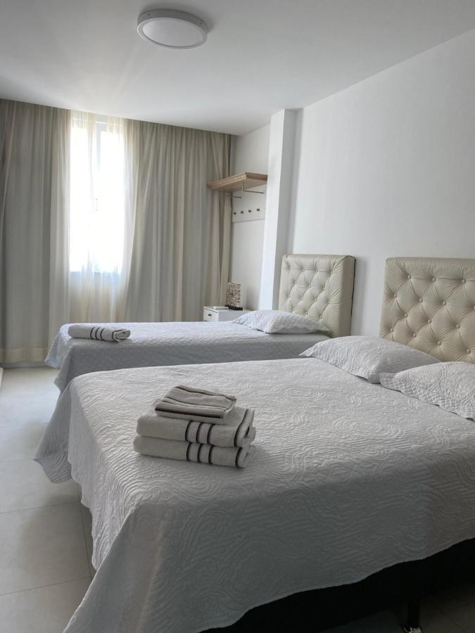 Apartamento Copacabana - Quadra Da Apartamento *