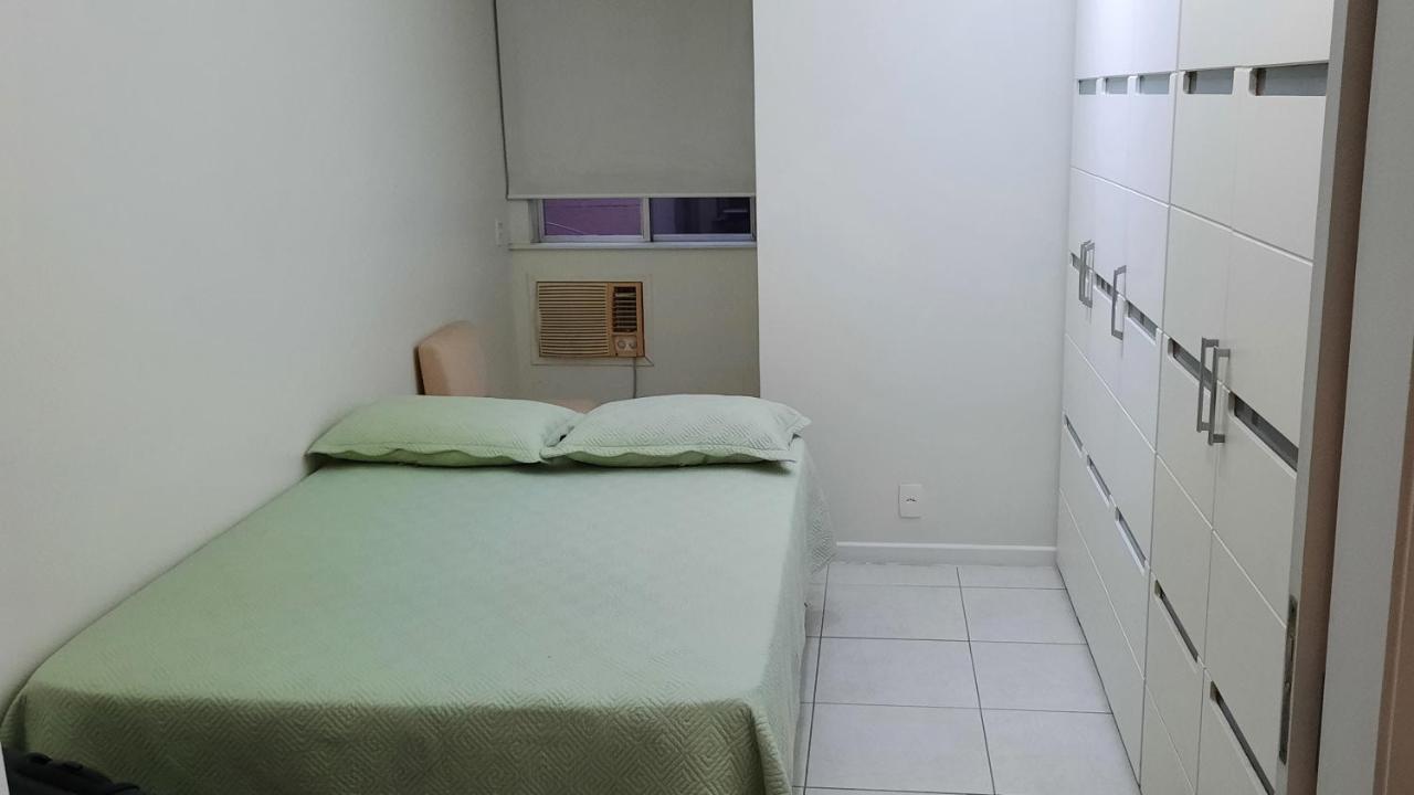 Apartamento Confortavel No De Copacabana. Rio de Janeiro
