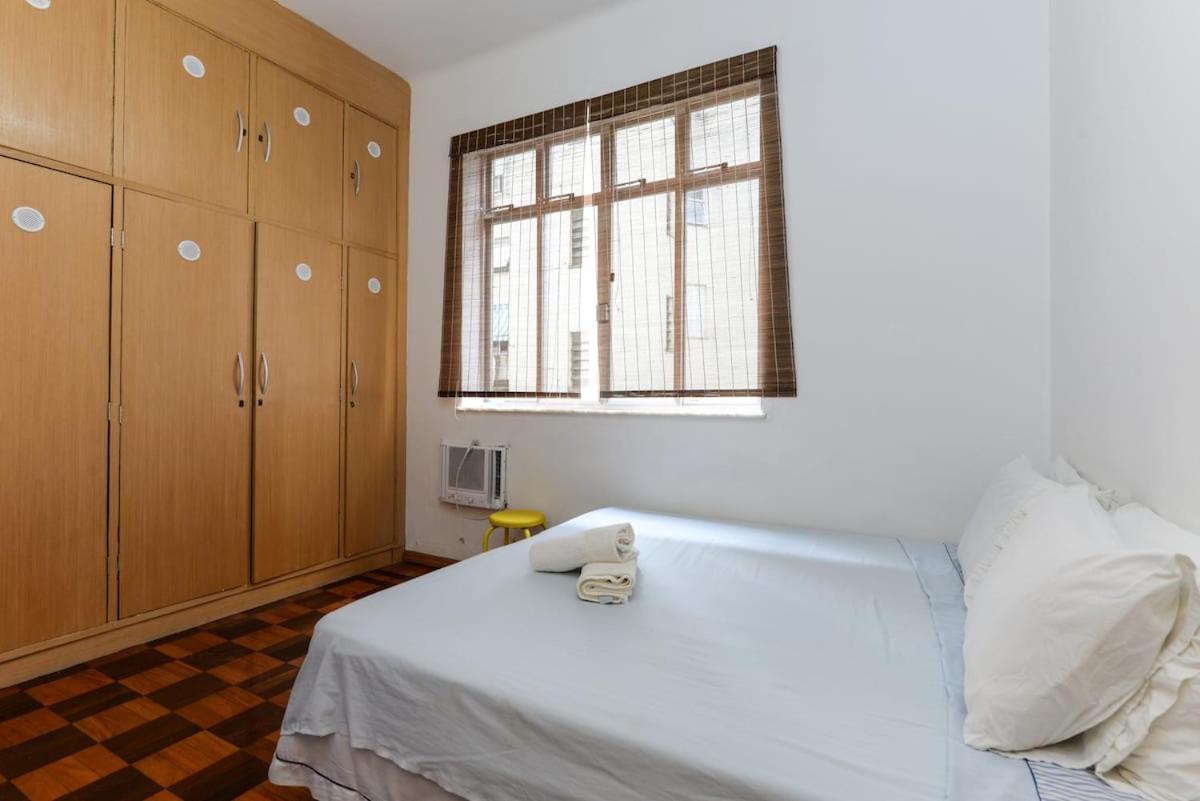 Two Bedrooms Avenida Atlantica Copacabana *