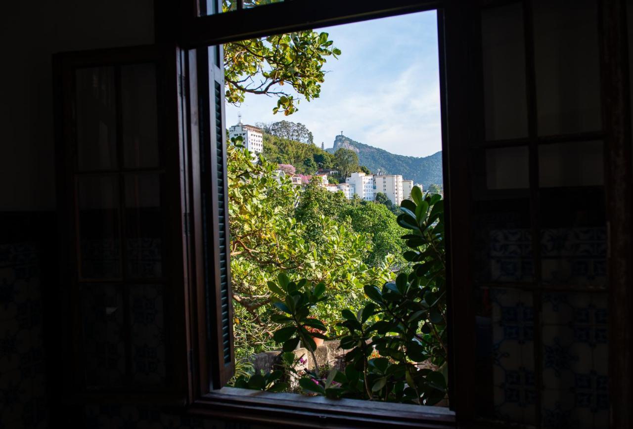 Casa Vermelha Bed & Breakfast