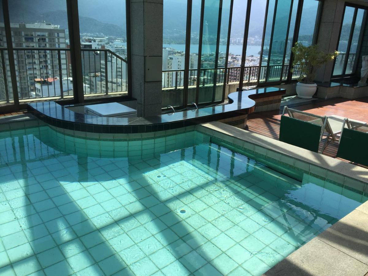 Tiffanys Ipanema Flats Aparthotel