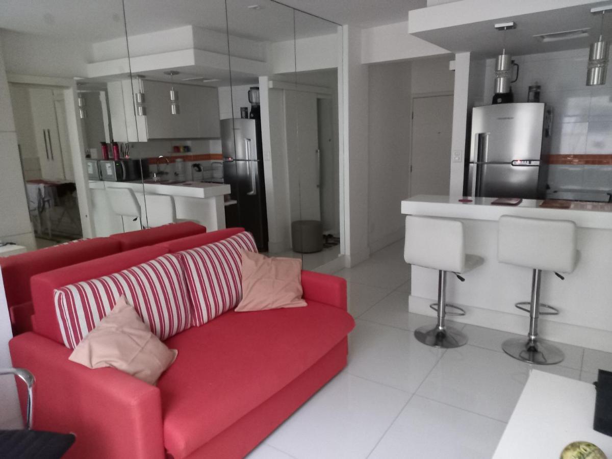 Apartamento Bem Decorado E Localizado - Copacabana *