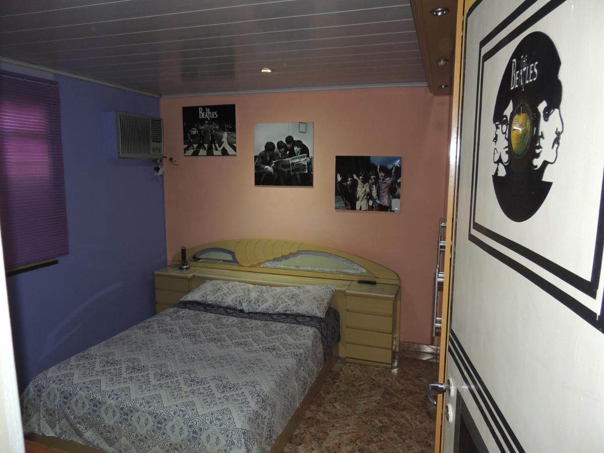 Mz Quarto em Acomodações Particulares