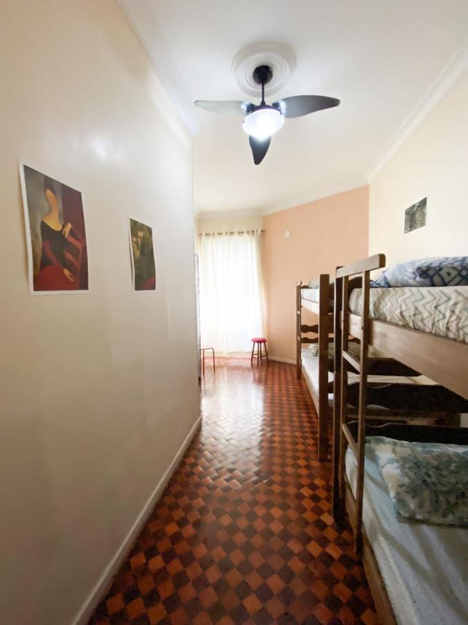 Hospedagem domiciliar Rio - Um Quarteirao Da De Copacabana