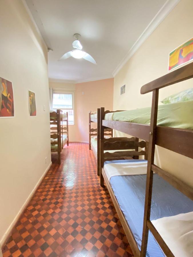 Hospedagem domiciliar Rio - Um Quarteirao Da De Copacabana Rio de Janeiro