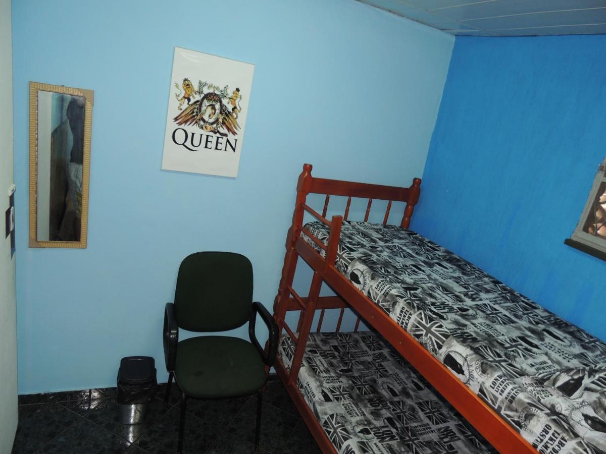 Quarto em Acomodações Particulares Mz *
