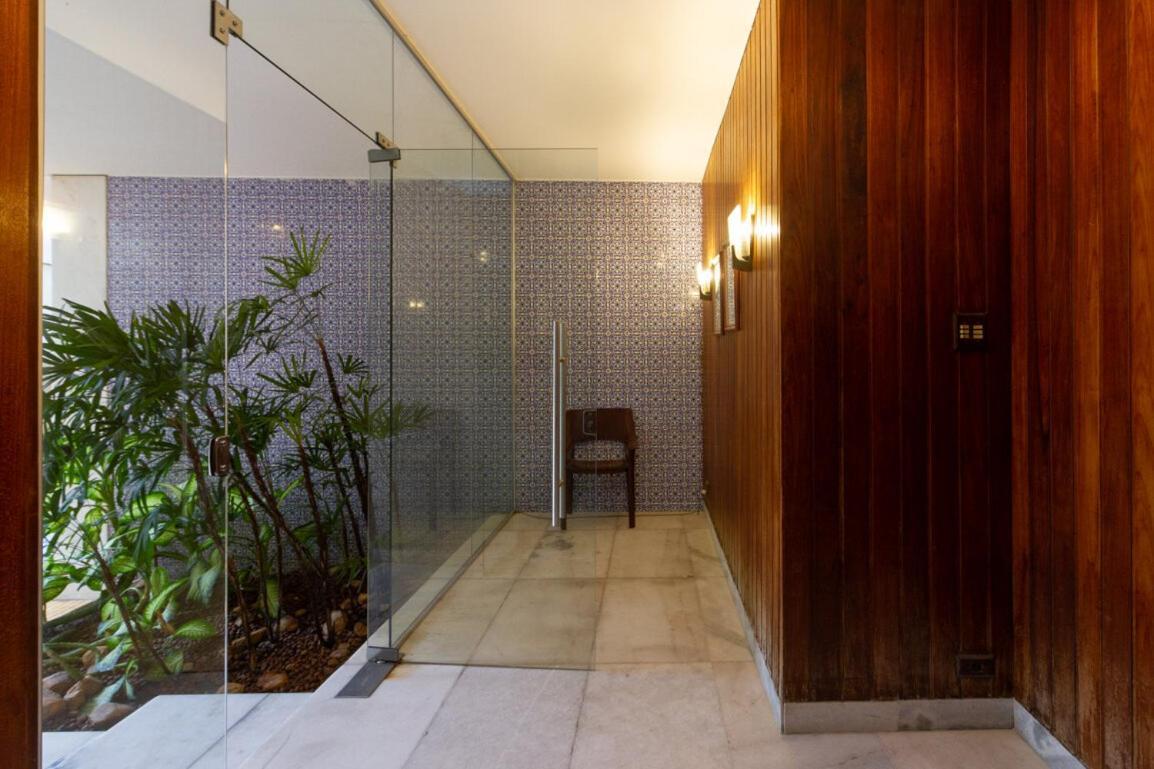 R. João Lira, 103 - Leblon - LB009 Apartamento Rio de Janeiro