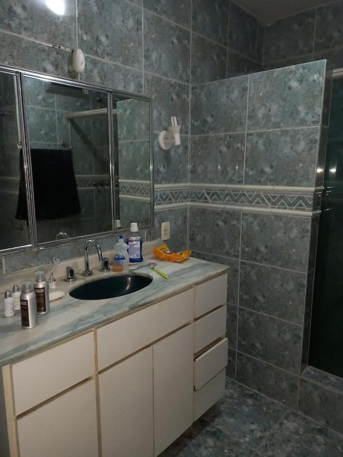 Quartos/apart.250m2/praia * Rio de Janeiro