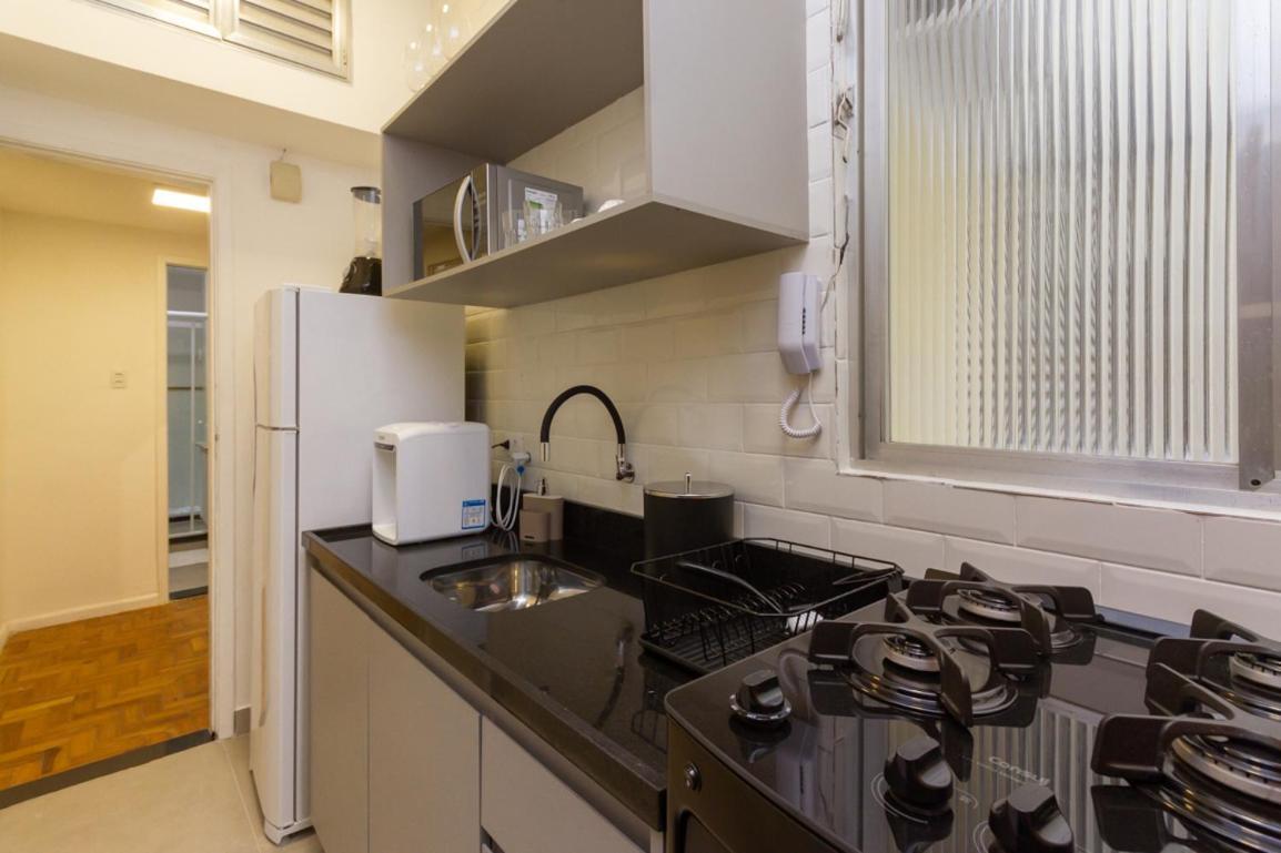 R. Carlos Góis, 476 - Leblon - Lb016 Apartamento