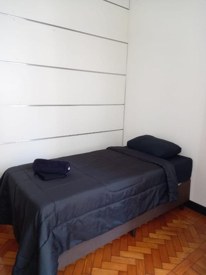 Quarto em Acomodações Particulares Quartos/apart.250m2/praia