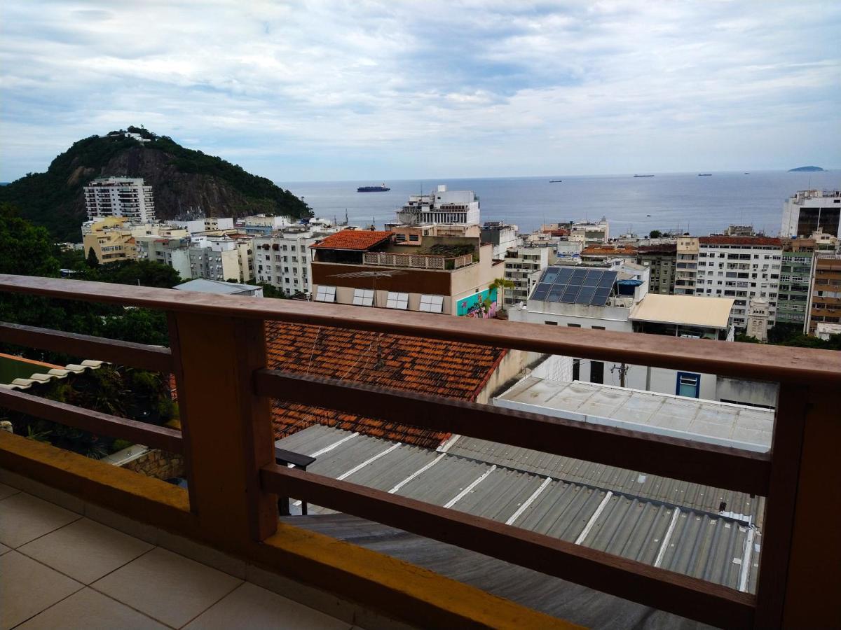 Babilonia Rio Hostel