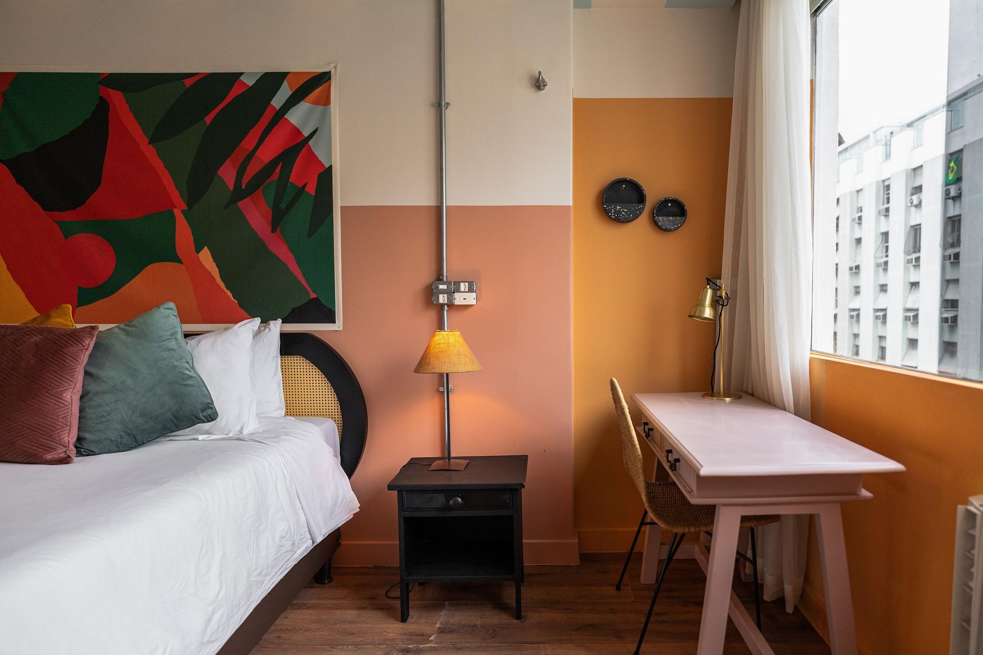 Socialtel Copacabana Hotel