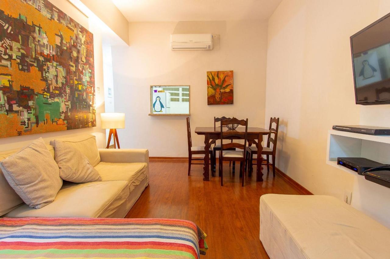 Apartment Ipanema: 2qtos Confortavel, Ao Lado Da *