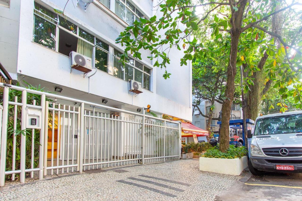 Apartamento Ipanema: 2qtos Confortavel, Ao Lado Da *