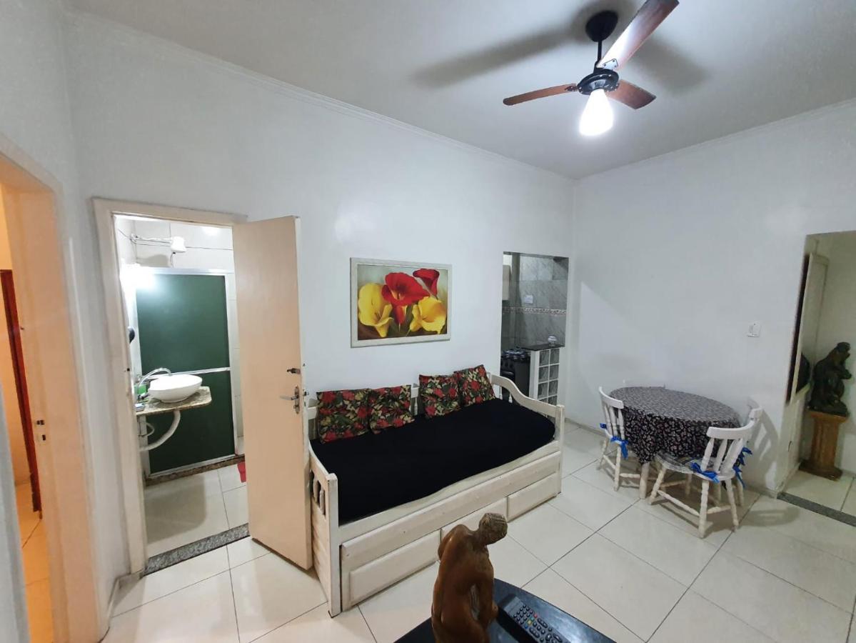 Com Bar Av Copacabana 479 Ap 201 Apartamento