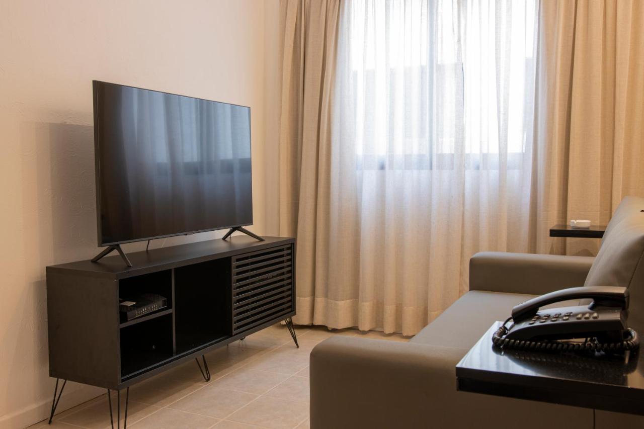 Anna Ipanema By Arena Aparthotel 3*