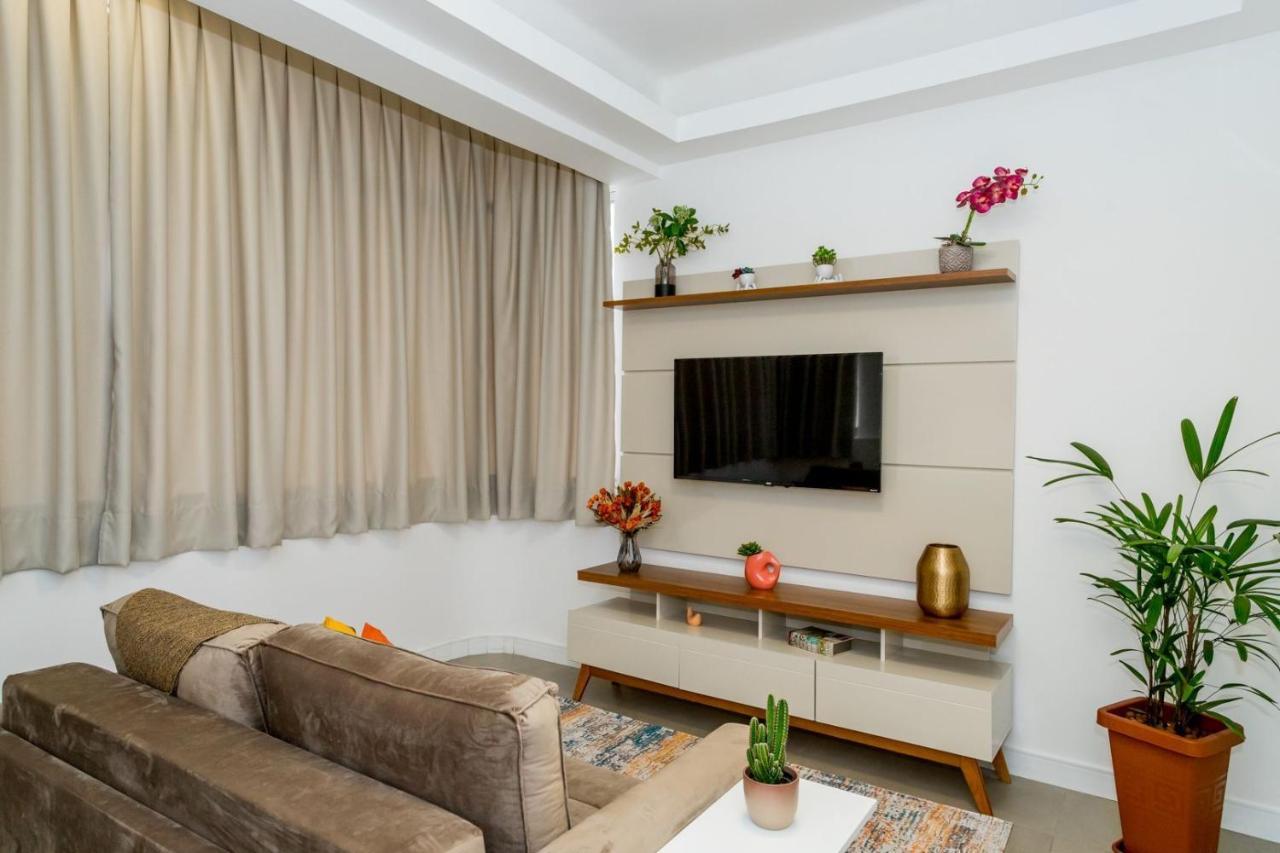 Relax Em Copacabana, E Sala, 150 Mt Da Praia, Cozinha, Maq De Lavar Roupa E Ar Rio de Janeiro