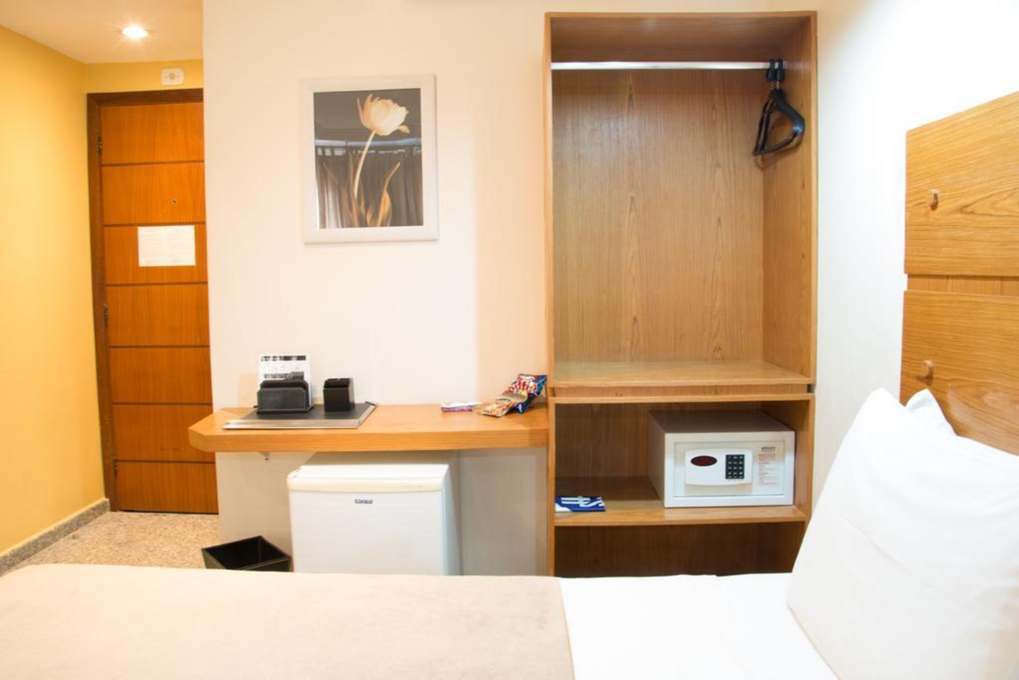 Regency Copacabana 3*