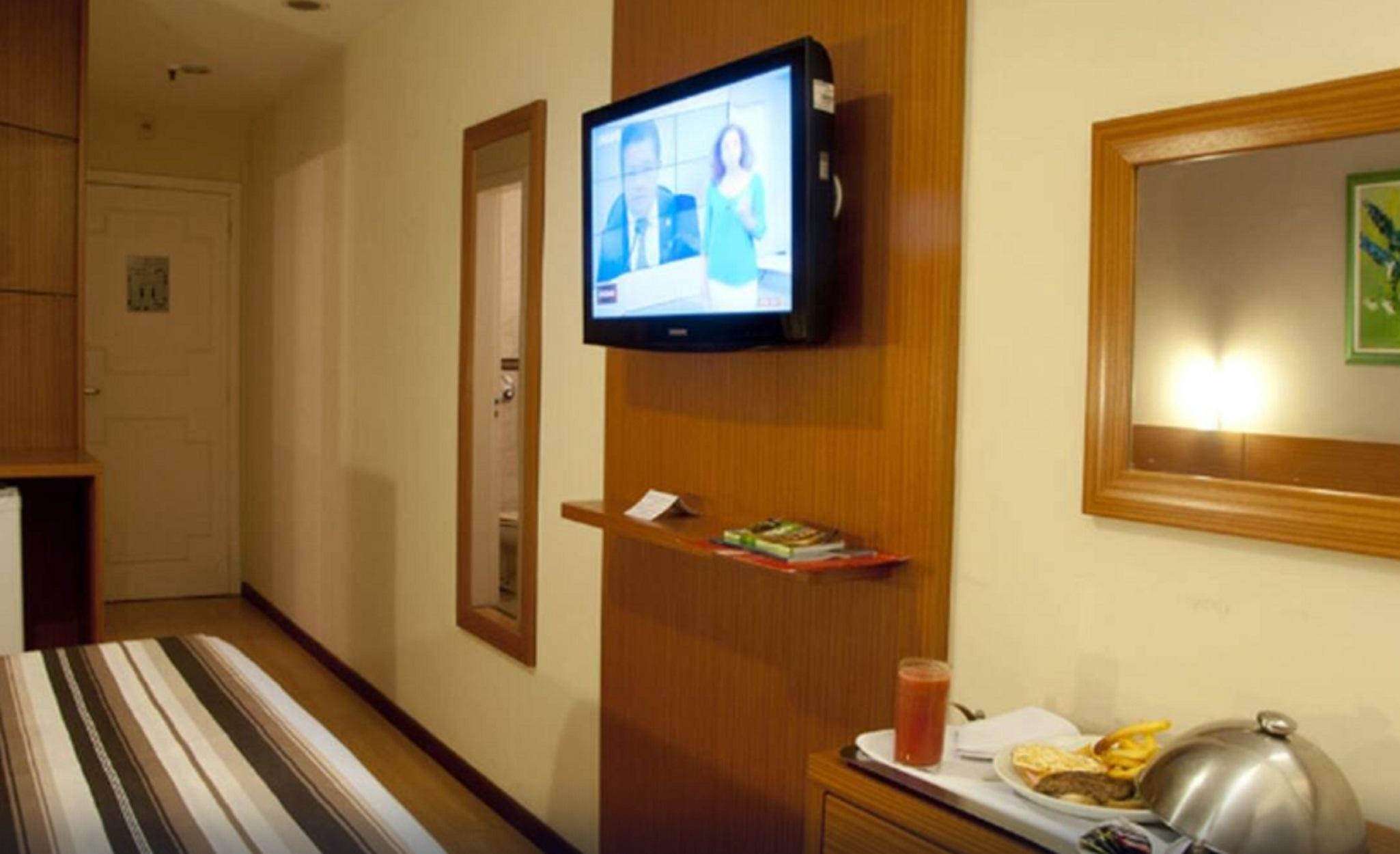 Augusto's Copacabana Hotel 4*