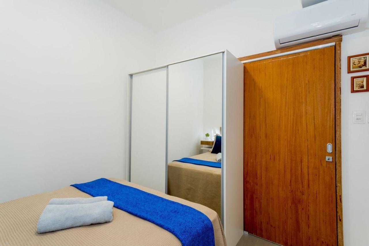 Relax Em Copacabana, E Sala, 150 Mt Da Praia, Cozinha, Maq De Lavar Roupa E Ar *