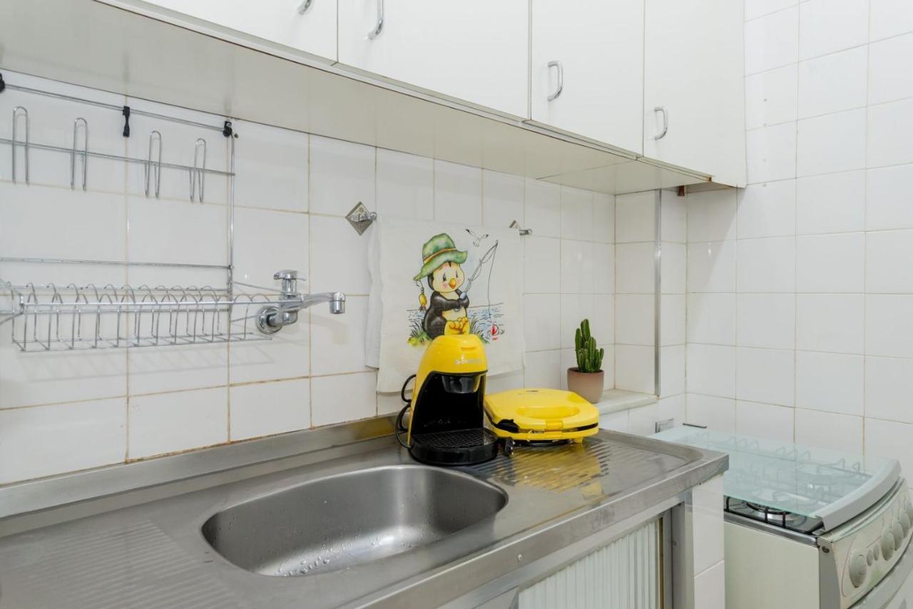 Relax Em Copacabana, E Sala, 150 Mt Da Praia, Cozinha, Maq De Lavar Roupa E Ar Apartamento Rio de Janeiro