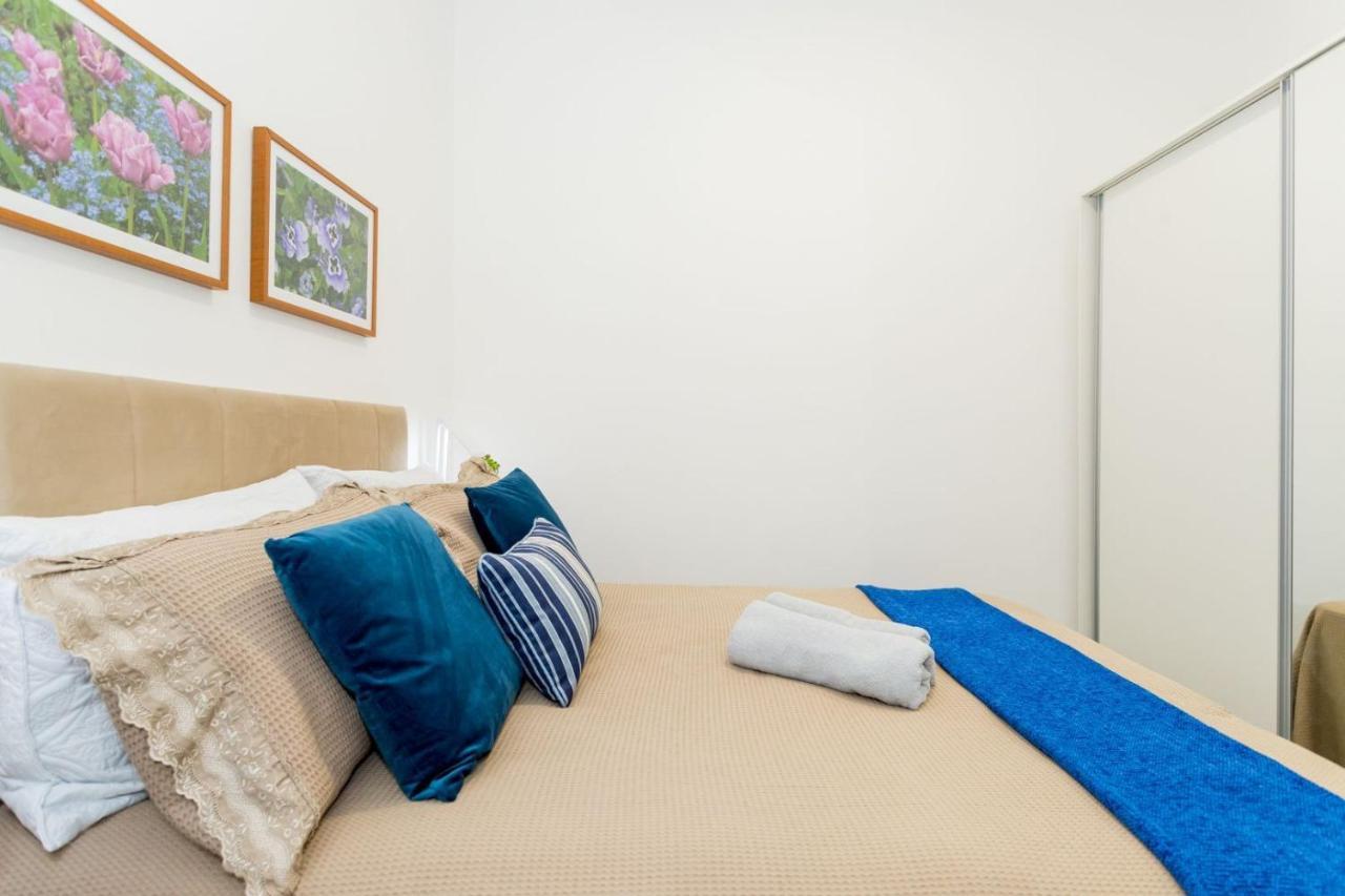 Relax Em Copacabana, E Sala, 150 Mt Da Praia, Cozinha, Maq De Lavar Roupa E Ar *