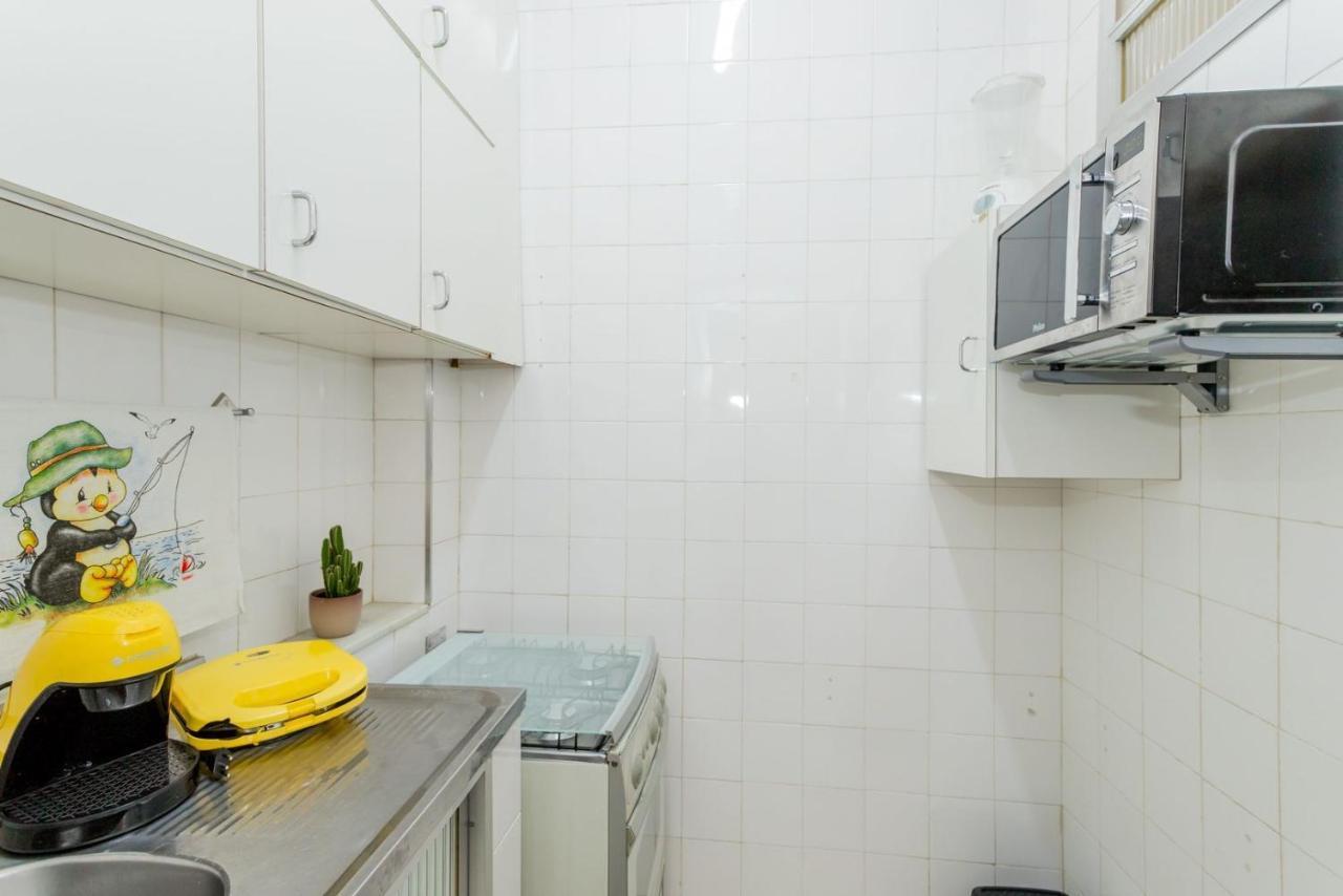 Apartamento Relax Em Copacabana, E Sala, 150 Mt Da Praia, Cozinha, Maq De Lavar Roupa E Ar Rio de Janeiro