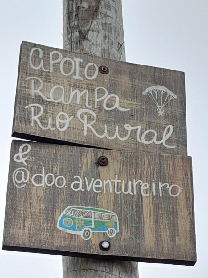 Espaço Do Adilson é Aconchegante E Familiar. *